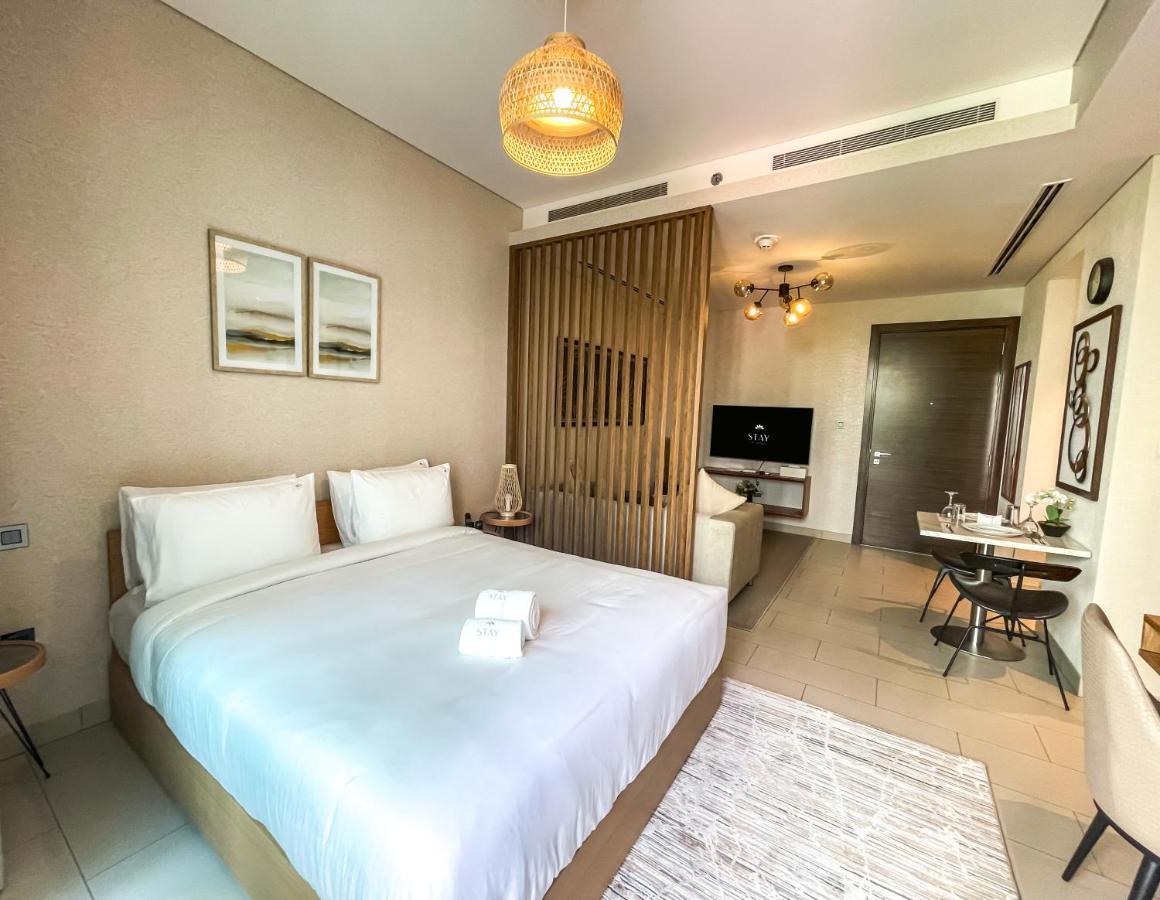 Stay By Latinem Luxury Studio Holiday Home G6-6103 Near Burj Khalifa Дубай Экстерьер фото